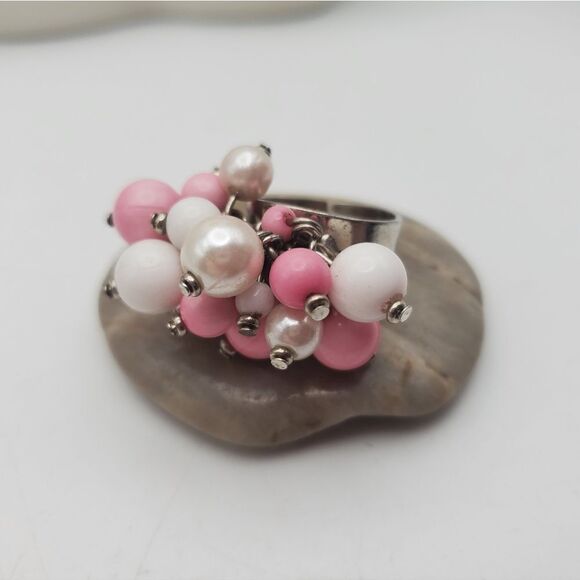 Pink bubble beaded ring adjustable size - Picture 1 of 2
